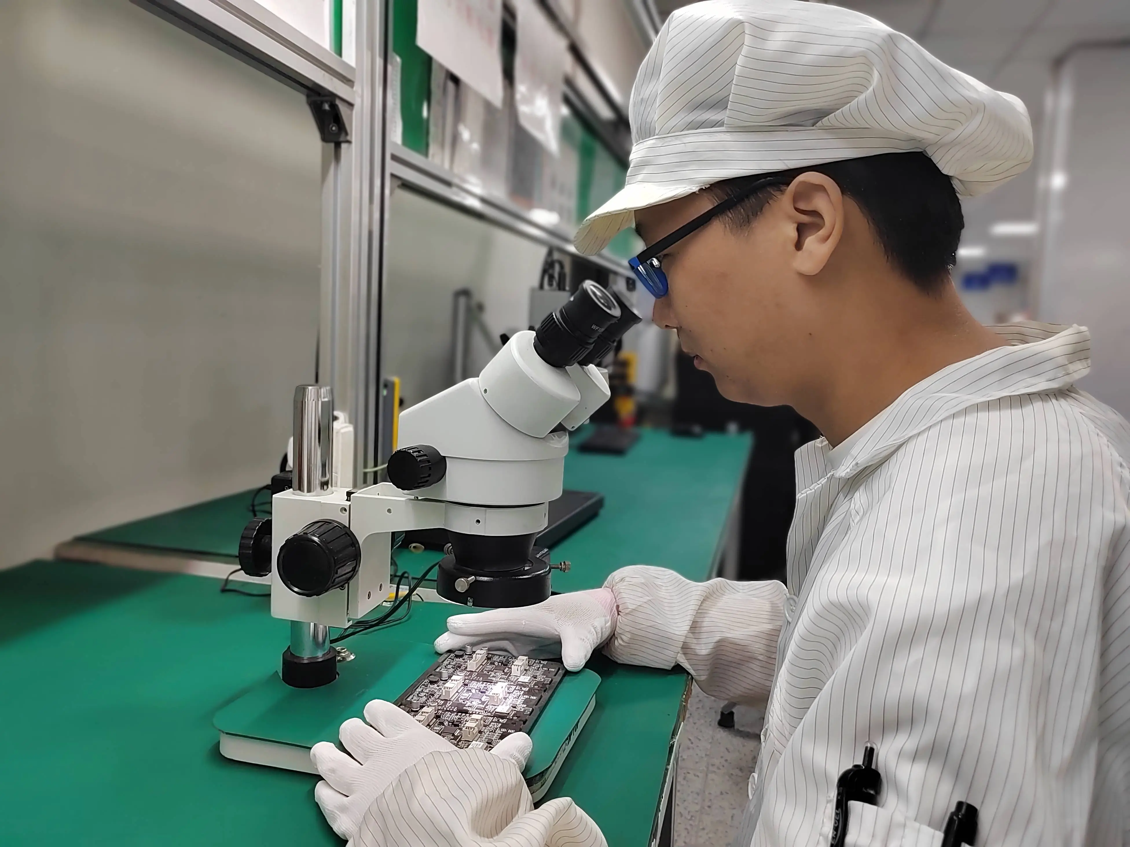 smd pcb assembly.jpeg