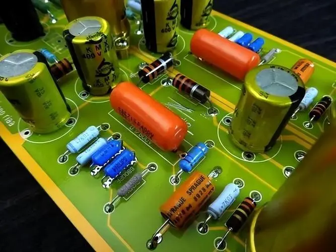 Decoupling Capacitor Quantity and Placement in Simple Power Distribution Network (PDN) Design
